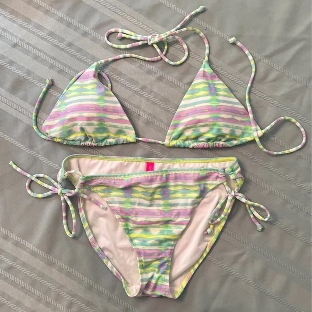 Victoria’s Secret Bikini Set Removable Pads M/M
